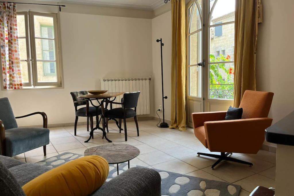 Uzes Centre Quartiers Des Arts Charme De L'Ancien Apartamento Exterior foto