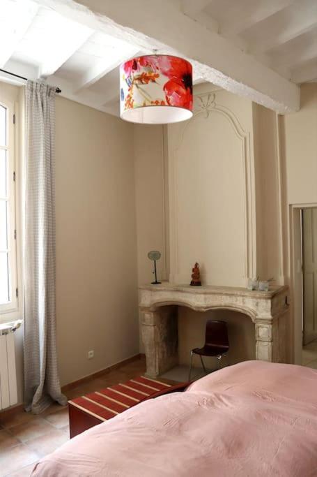 Uzes Centre Quartiers Des Arts Charme De L'Ancien Apartamento Exterior foto